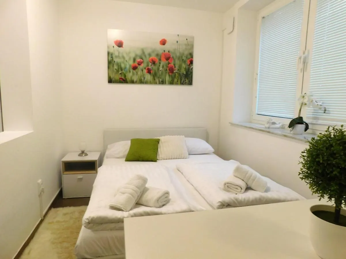 류블랴나 Modern Center Studio Under The Castle - Free Parking 아파트 슬로베니아