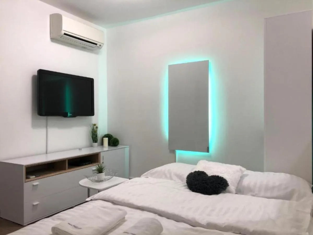 류블랴나 Modern Center Studio Under The Castle - Free Parking 아파트 슬로베니아