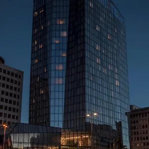 Grand Plaza & Congress Center 호텔
