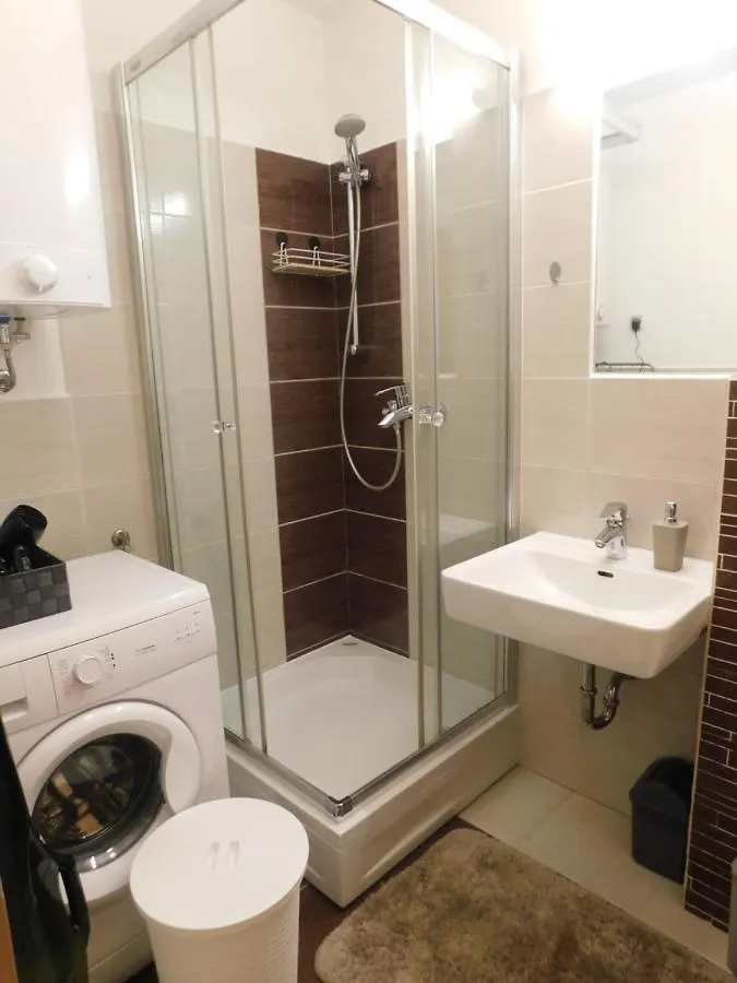 Modern Center Studio Under The Castle - Free Parking Apartment Ljubljana